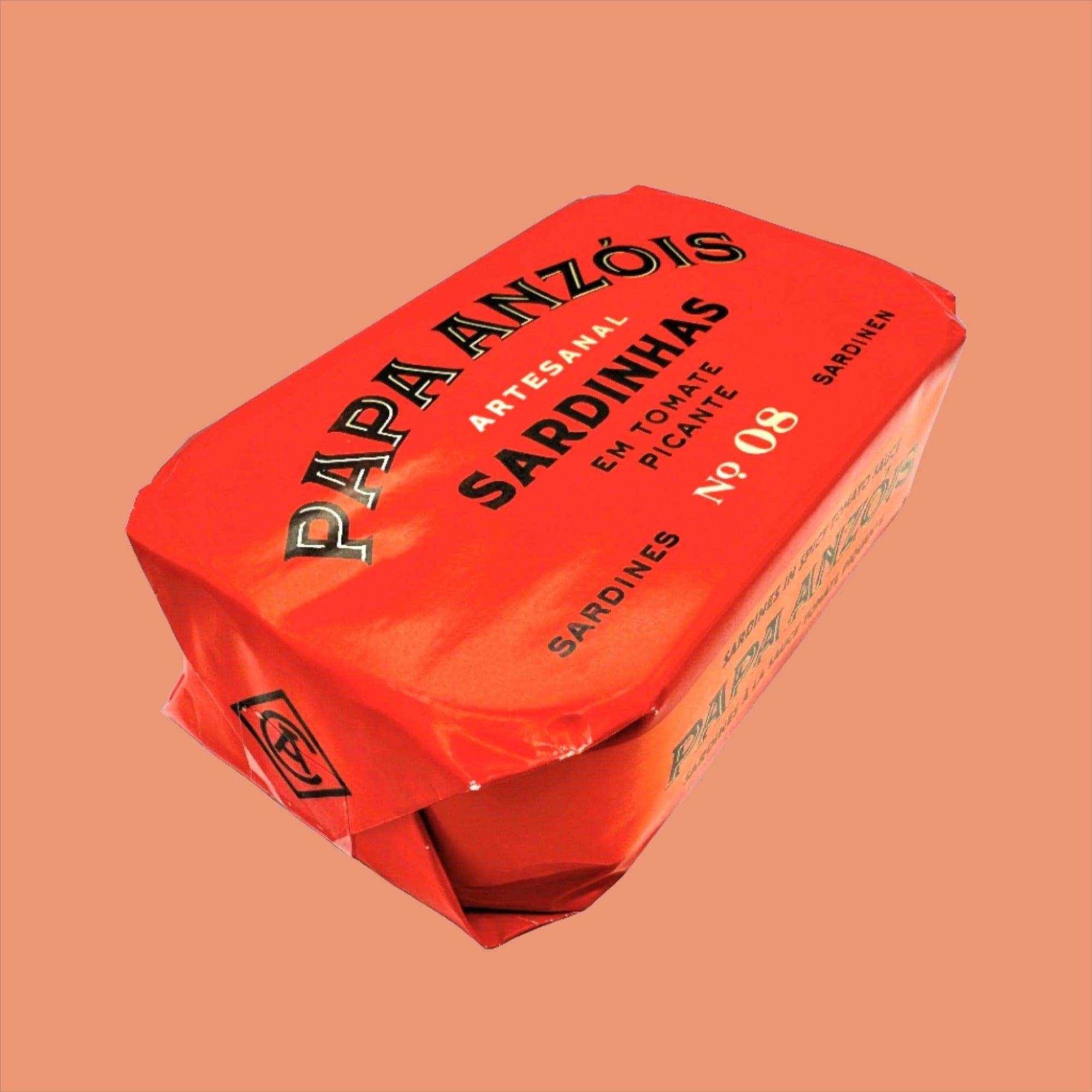 Sardinės aštriame pomidorų padaže su pirmojo šalto spaudimo alyvuogių aliejumi | Papa Anzóis